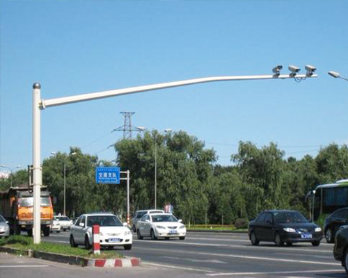 霍尔果斯监控杆