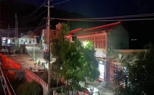 霍尔果斯太阳能路灯防雷接地做法详解