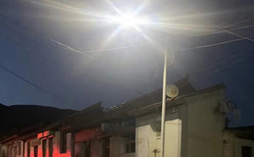 农村院子里最适合的霍尔果斯太阳能路灯亮度与安装要点