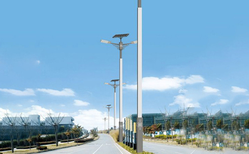 科学维护让太阳能霍尔果斯LED路灯使用寿命突破15年